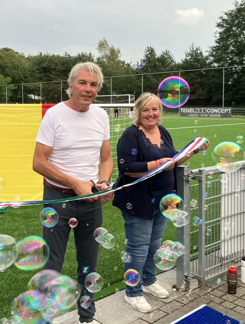 inhuldiging nieuwe grasmat OHR Huldenberg